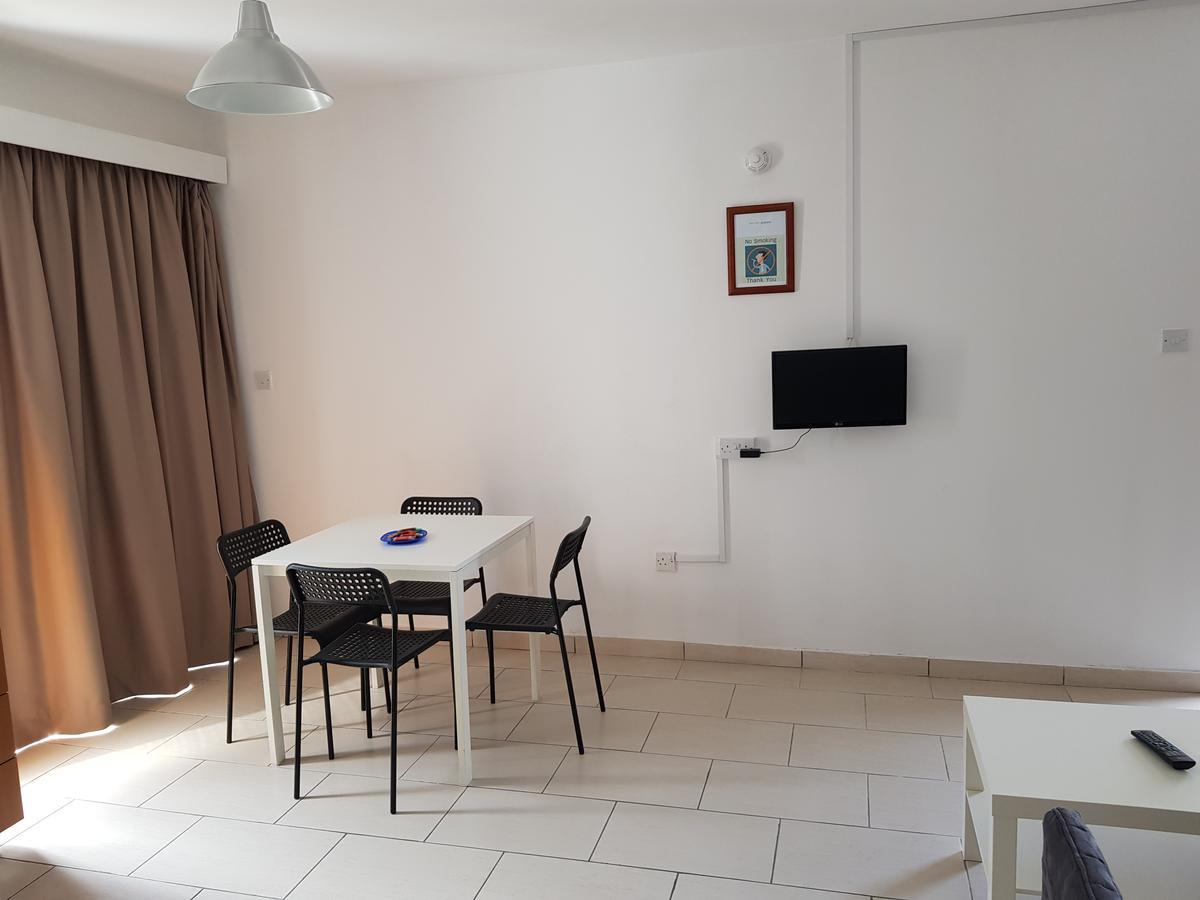 Valentinos Court Appartement *
